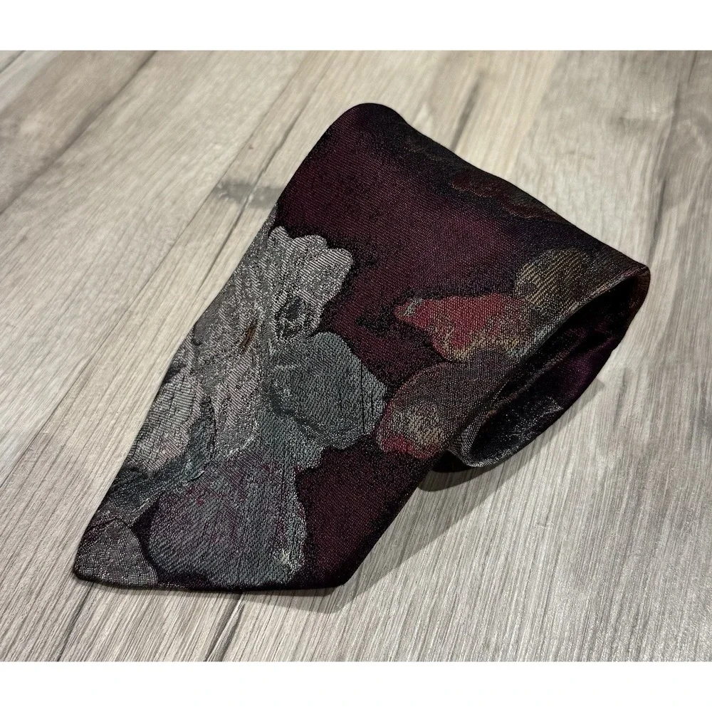 Vintage Bachrach 100% Silk Burgundy/Gold/Gray Floral Woven Classic Men's Tie